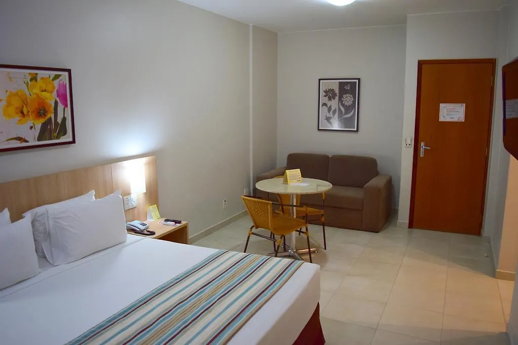Condomínio HotSprings Caldas Novas Apartamento